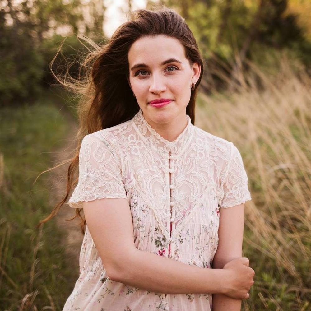 Meet your Posher, Mikalah